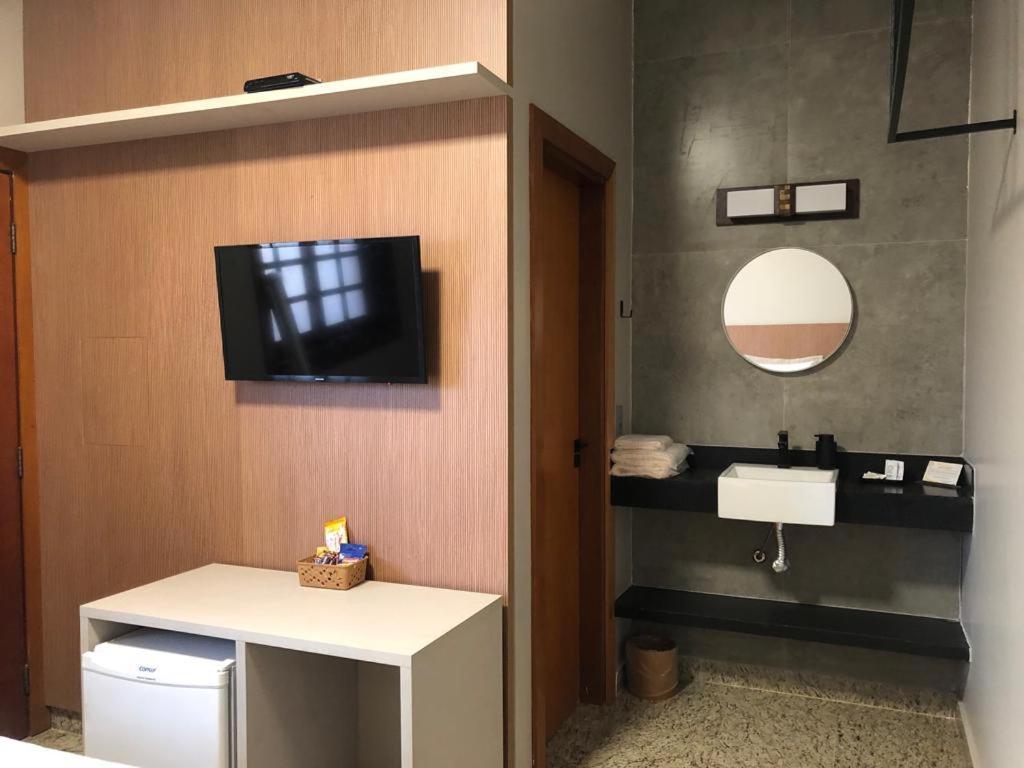 Quarto Deluxe com Cama de Casal ou 2 de Solteiro