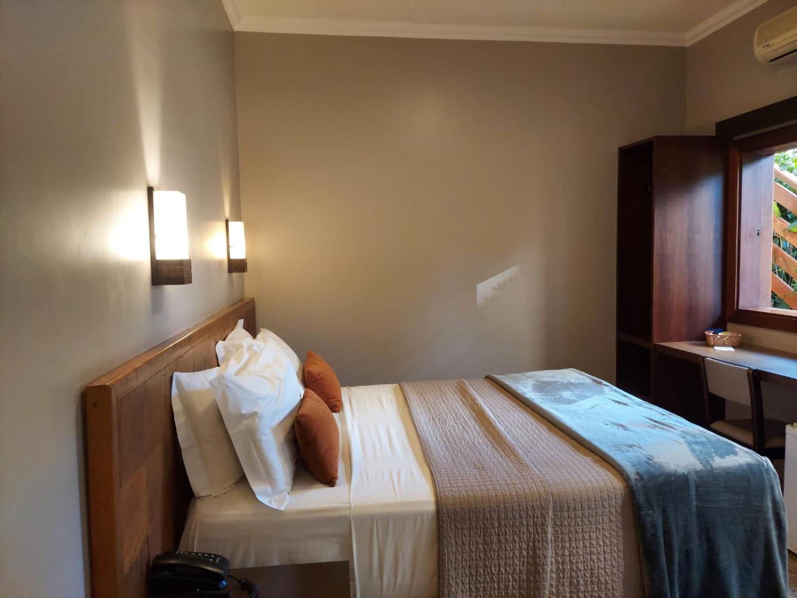 Deluxe Double or Twin Room,1522051417:JPEG
